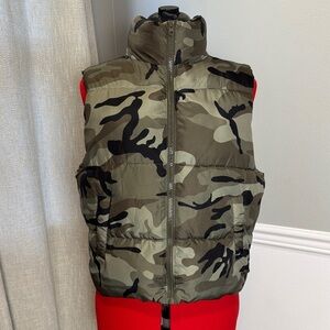 Camouflage Puffer Vest